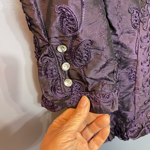 Angora Textured Purple Embroidered Rhinestone Button Blazer Size L - Picture 3 of 7